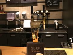 -星巴克臻选(杭州万象城店)