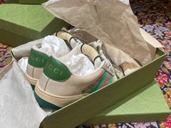 -Gucci(重庆IFS店)