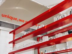 -UNI UNI(环亚凯瑟琳店)