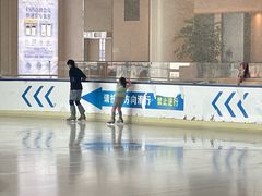 -世纪星滑冰俱乐部(万象城店)