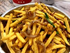 -江城燕子大排档(江汉路步行街店)