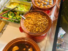 -红猪卤肉饭(大西洋美食城店)