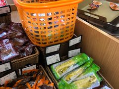 -来伊份(龙之梦长宁店)