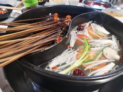 -钢管厂五区小郡肝串串香(奥克斯广场锦城万达店)