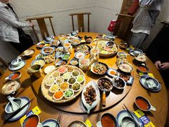 -包整·丝娃娃(一览甲秀楼风景店)