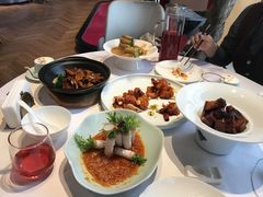 招牌红烧肉-俏江南天津时尚曲艺主题餐厅(马场道店)