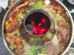 -撒拉人家.酸菜牦牛肉火锅