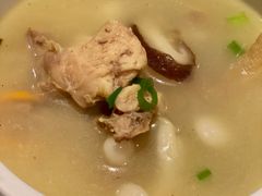 菌王土鸡汤-俏湘厨•地道湘菜(建华南路店)