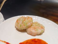 -雍容荟帝王蟹活龙虾展台自助(IFS黑金店)