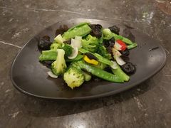 -港丽餐厅(高德置地店)