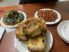 -宝瑞门钉肉饼店