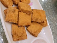 干煎臭豆腐-松沪名灶·豆浆鱼头·新上海菜(飞航吾悦广场店)