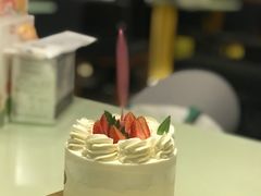-花花卷卷·鲜食蛋糕(静安久光百货店)