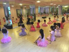 -雅米拉艺术中心(少儿舞蹈培训)