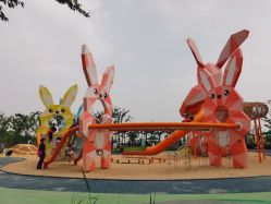 -季高兔窝窝亲子园(上海薰衣草公园店)