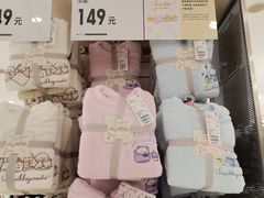 -优衣库(青岛伟东乐客城店)