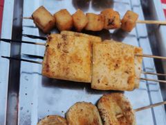 -土灶台东北大块肉烧烤(风景城邦店)