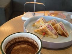 -J cafe 朝夕餐厅