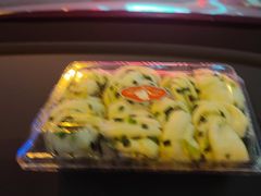 -白玉兰食品(中山公园龙之梦店)