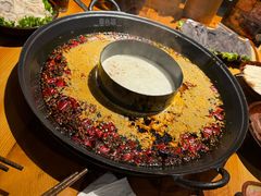 -壹兆圆重庆火锅手工炒底料(长白格林玫瑰湾店)