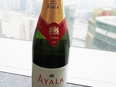 -上海浦东丽思卡尔顿酒店