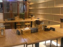 大堂-狮头牌卤味研究所·卤味饭(花城汇南区店)
