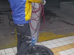 -车享家汽车养护中心(洪山路店)