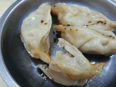 -黄阿姨锅贴大王(万航渡路店)