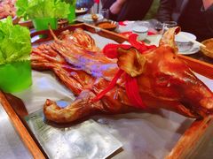 烤乳猪-大汗烧烤滩羊馆(清水河公园店)