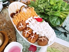-慢丽江·云南野生菌土鸡锅(西山店)