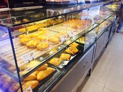 -巴黎贝甜(大宁国际商业广场店)