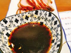 三少酱肘子-娄三少·老北京春饼烤鸭家常菜(方庄店)