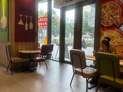 -乐凯撒披萨(汇港购物中心店)