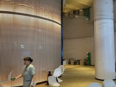 -涨巢·潮玩水疗局