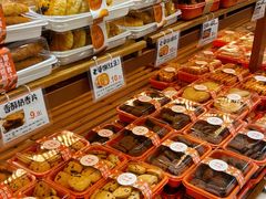 -金色麦甜糕点(面包.蛋糕.华苑店)