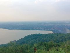 -达蓬山旅游度假区