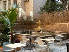 -潮一不贰·法式甜品·生日蛋糕·西式简餐(外滩店)