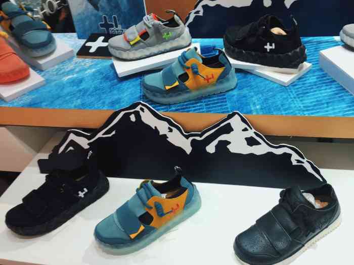 鹏达运动城-"vip佩奇周 位于万达广场三楼,一个汇."-大众点评移动版