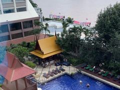 -曼谷湄南河畔华美达广场酒店