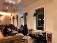 大堂-星巴克臻选(广州沙面店)