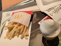 -麦当劳(呼市新华东街店)