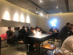 大堂-喜茶(深圳东门1234店)