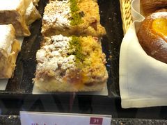 -中央咖啡馆