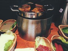 -独食火锅·半米屋台(直营总店)