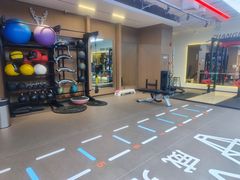 -威克健身游泳(万菱汇店)