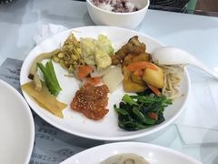-谦和素食自助餐(云峰花园店)