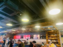 -星巴克臻选(青岛麦凯乐分店)
