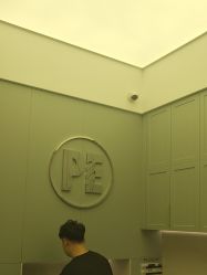 -PE SALON