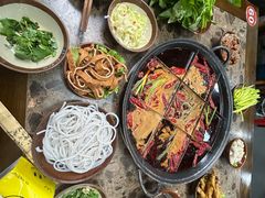 -正南齊北重庆老火锅(光华村直营店)