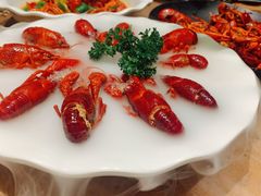 -沪小胖小龙虾(淮海中路旗舰店)